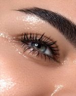 THE UNIVERSAL VOLUME MASCARA WATERPROOF - Image 3