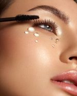 SUBLIMINAL X VOLUME MASCARA WATERPROOF - Image 2