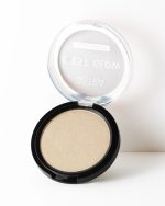 C’EST GLOW HIGHLIGHTER - Image 4