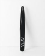 Tweezers